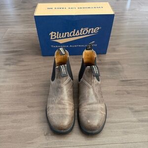 Blundstone Chelsea Boots - Classic Slip-On Work Boot #1469 5.5